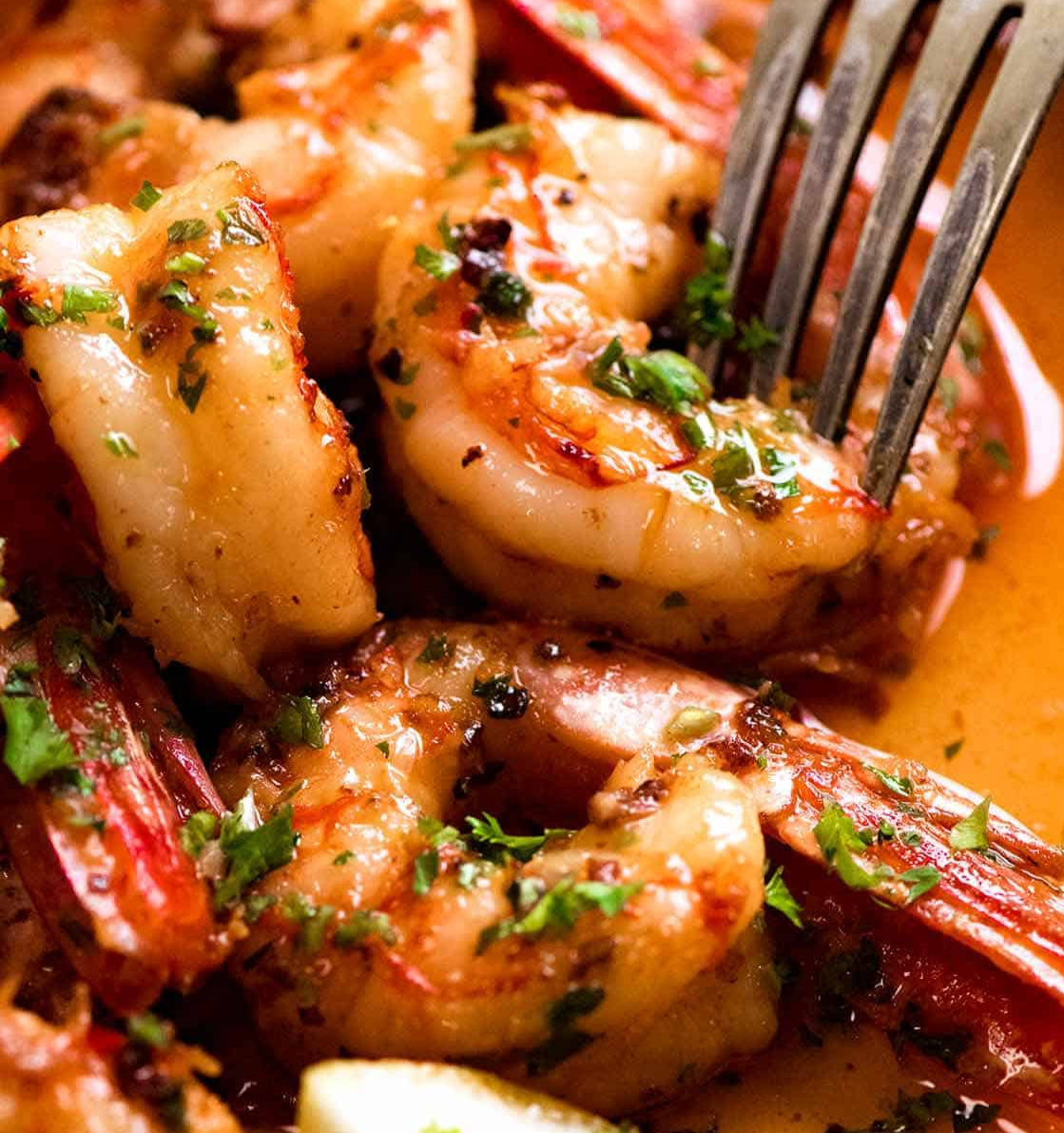 COOKED PRAWNS FROZEN TAIL ON 16/20 700GM